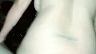 I'm seducing the neighbor with sensual twerking and creampies inside.