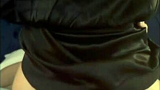 amateur latina ass closes rich deal with husband's client