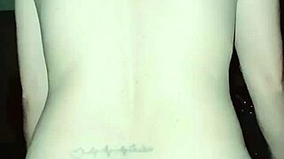 I'm seducing the neighbor with sensual twerking and creampies inside.