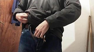 I Intensely Squeeze Massive Tasty Cum From My Big Cock Solo