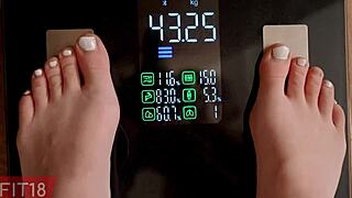 bella nova in casting, she's so skinny with tiny tits 😍