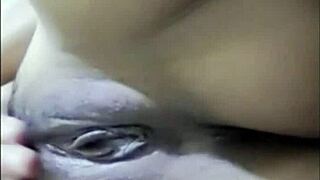 Filipina girlfriend gives handjob and shows wet pussy in POV call video from dorm 😘