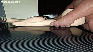 Trailer sally en novedosa posición