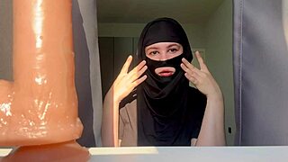 Slutty muslim teacher deepthroats, creampie facial with toe toys