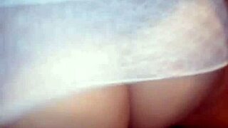 putita in robe gives hot coño, her big tits sexy 😈