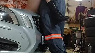 My car broke down so I paid the mechanic with tight shaved pussy sex - bellarose34