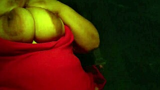 Fat Latina Milf Exhibits in Uber, Fucks Driver