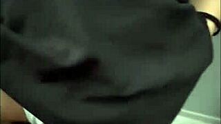 Que Rica Cogida Me Da Mi Rommie en el Pasillo, Me La Mete Bien Rico 😍