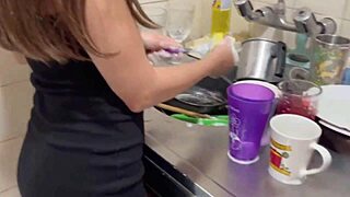 cleaning the house to cum deliciously