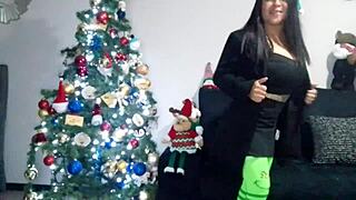 Grinch arrives sexy 😈