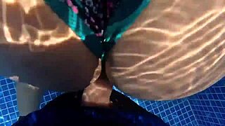 Milf big ass fucked in water loves dick more than food 😍