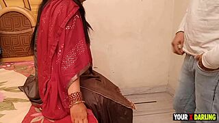 Punjabi Girl Fucked By Rakesh Bihari And Cums On Her Pussy!