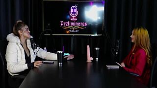 Ruiva safada mostra como é o seu sexo oral e tem os peitos chupados jhocy sheer red