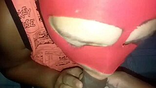 latina milf's beautiful ass looks delicious