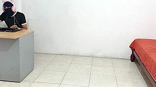 Masturbate after stepsister!