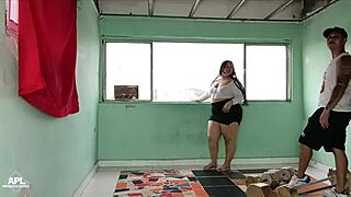 My friend's slut helps me with cardio by eating and fucking her big ass