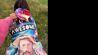 destroying her pussy in holidays with muff diving