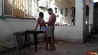 Fudendo No Quintal Com A Baby-Sitter- Anal Teen 18+