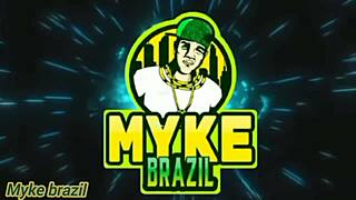 Brazilian pornstar Geovana Meirelles starts with anal