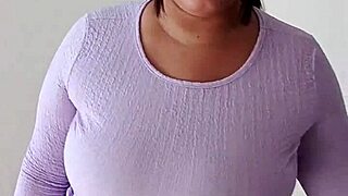 Real Estate Agent Sells Property By Offering Her Hot Wet Pussy!