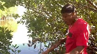 Milf's Passionate Deepthroat Quickie On The Beach