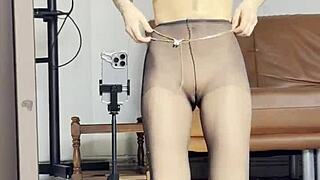 Neighbor spots solo masturbation!