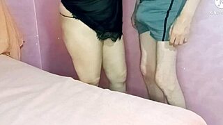 Arab Wife Gets Doggy Fucked and Cum Inside