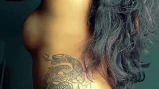 纹身黑妞妓女口交加肛交表演