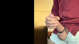 Showing Big Dick In Web Chat With Brunette