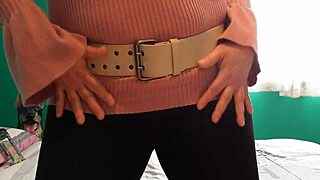 That Dancing Ass Makes Me Cum Instantly!