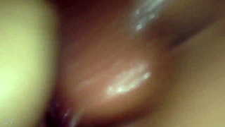 con aceite por que le duele, bent over in doggystyle