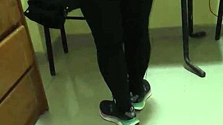 me cojo a la sirvienta?