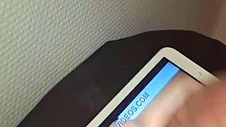 i tribute jumjum68, the most linda, masturbating solo to orgasm in homemade setting