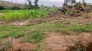 We went to the ranch to worship big tits and fuck curvy ass 😍