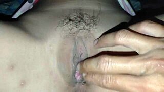 แหกหีเธอเพื่อเปิดบริสุทธิ์เพื่อนสาว