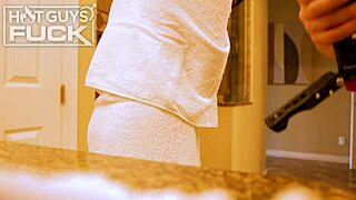 Tight latina puss wanted that hotguysfuck cock in bent over position