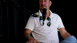 Farmer Enters Porn Invited by Daughter