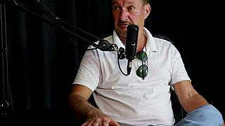 Farmer Enters Porn Invited by Daughter