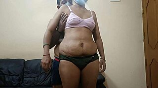 indian homemade amateur video featuring desi bhabi in traditional style