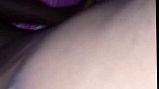 Teen swallows fingers before homemade fucking