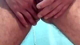 Teen masturbates huge cock to orgasm in bath with facial 😍