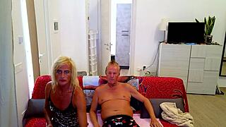 Latest Live Sex Show: Gigi and Dave Shemale Man Couple Flashing Anal and More