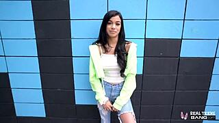 Real teen 18+s - savannah sixx fucked during porn casting?