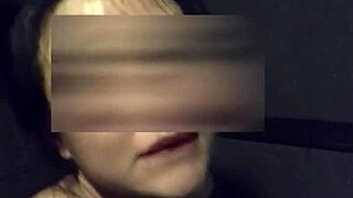 i'm masturbating with dildo in gym shower!