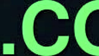 अरब हॉट मिल्फ वाइफ की गांड पब्लिक में सेक्सी हो गई