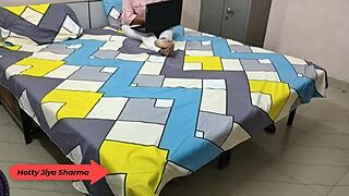 Amateur Pornstar Jiya Sharma's Pussy Fucked Hard by Boyfriend in Hostel with Dirty Talk and Moaning