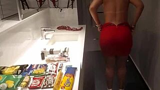 levei a acompanhante mais cara de floripa pro motel quer saber como clothes ripped