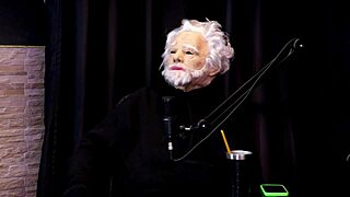 Morena com os lindos peitos de fora se exibindo fala que é mais seletiva não faz sexo anal e a sentada em um gordinho alice vasconcelos watch on sheer red