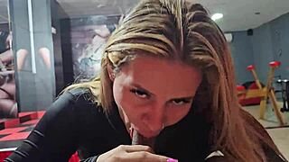 Colombian Brothel Owner Licks and Face Fucks Big Pussy in Quickie