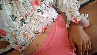 horny brunette milf masturbates to orgasm in homemade asian sex